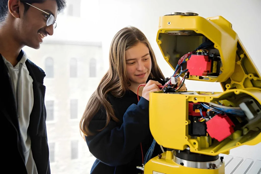 Live industry missions